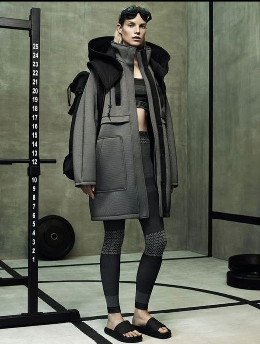 Alexander Wang x H&M – дизайнерско палто 2 в 1, EUR 38