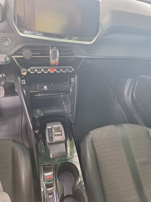 Ppeugeot 2008e Гаранционен