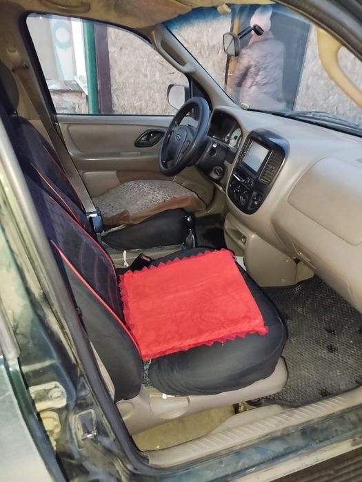 Продам форд ескейп