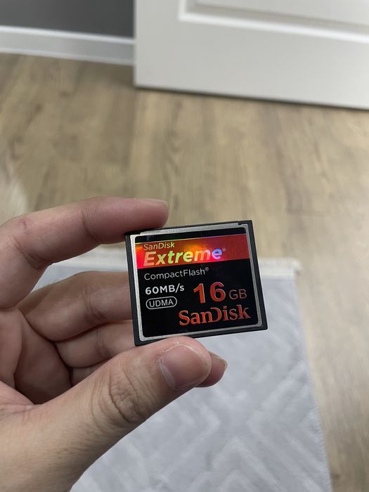 карты для фотоаппарата