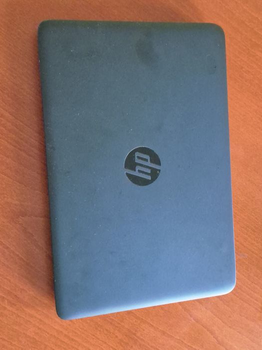 Hewlett Packard (HP) EliteBook 820