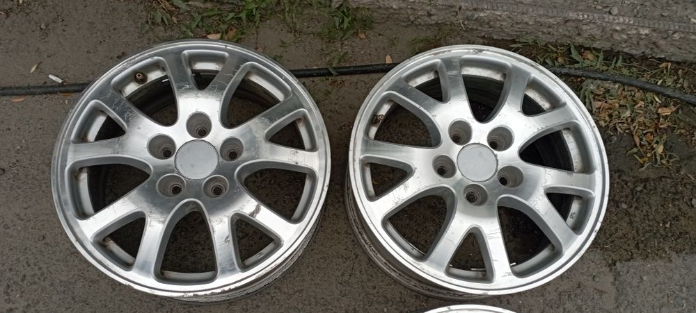Продам диски оригинальные