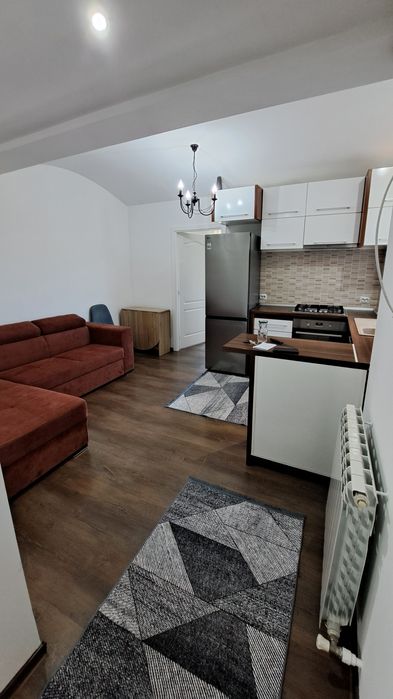 Apartament de închiriat