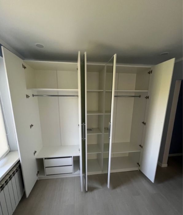 Спальная шкаф сатылады