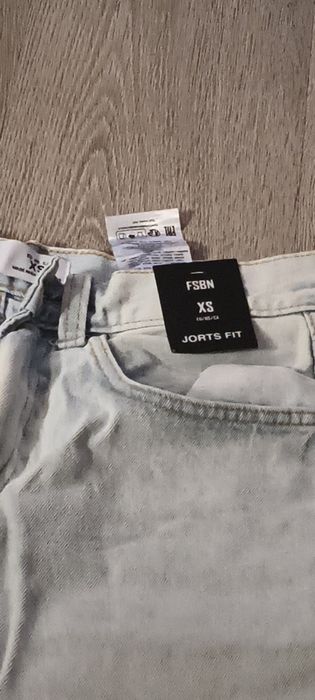 Blugi denim marimea xs