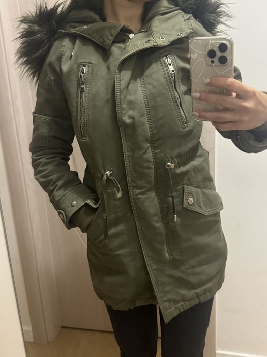 Зимна парка Bershka