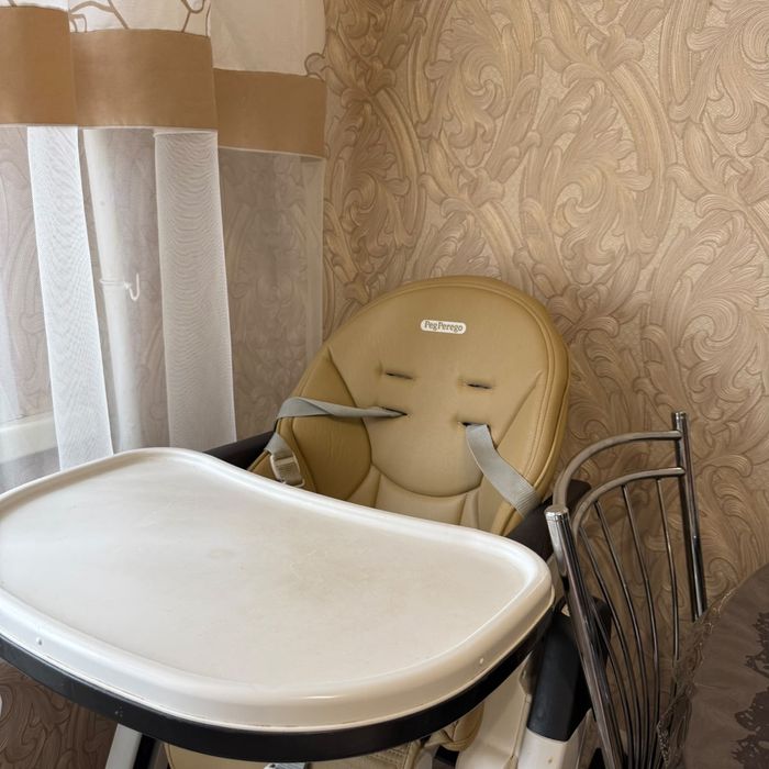 Продам детский стульчик siesta
