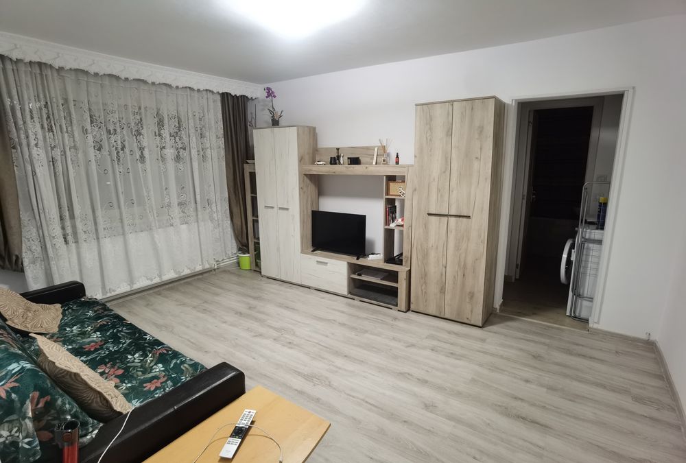 Apartament 2 Camere RENOVAT - strada Milcov (zona Scoala 20)