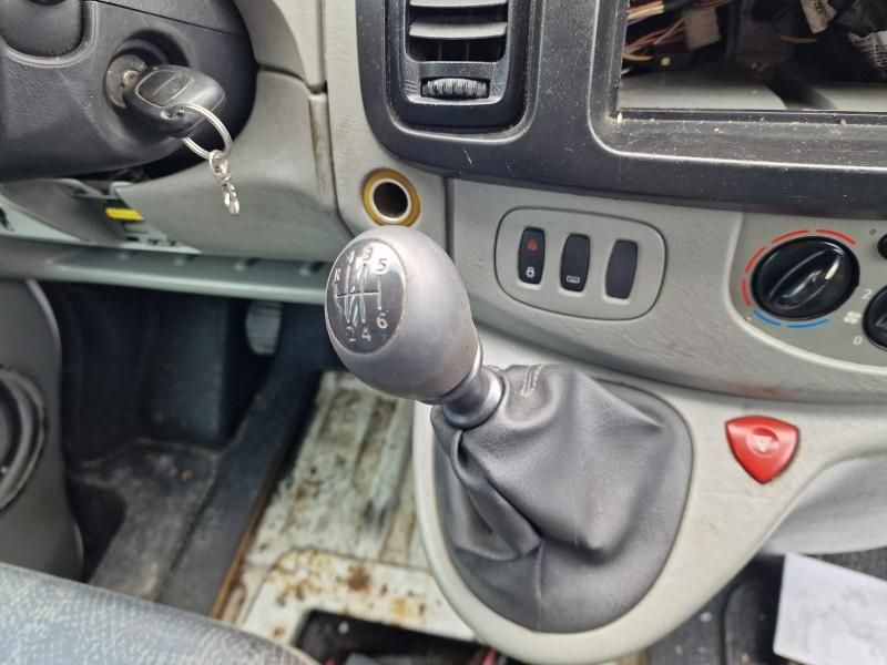 Amortizoare spate Nissan Primastar 1.9 dci cdti 74 Kw 101 cp F9Q 760