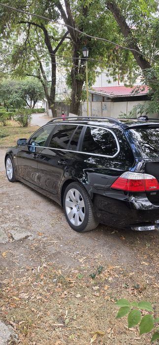 BMW Seria 5 2010 — imagine 5