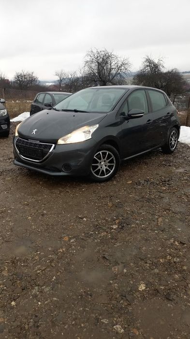 Peugeot 208 an2013 euro5  import