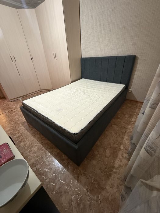 Продам кровать в отличном состоянии. Б/у