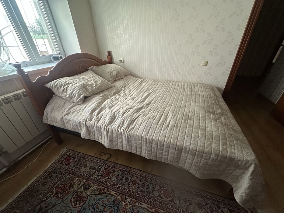 Кровать полуторка