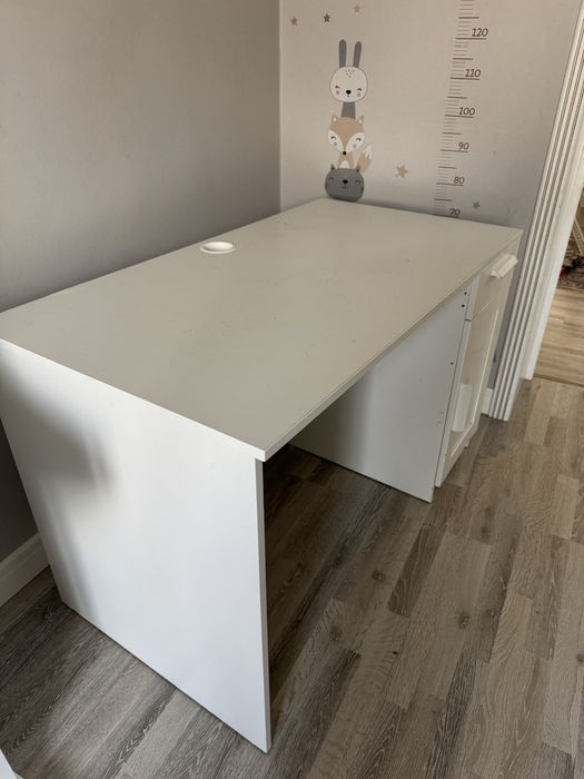 Стол письменный Икеа IKEA для школьника