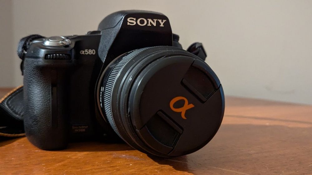 Фотокамера Sony Alpha 580