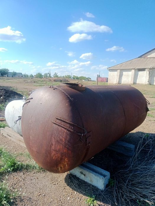 Продам бочьку  жилезная