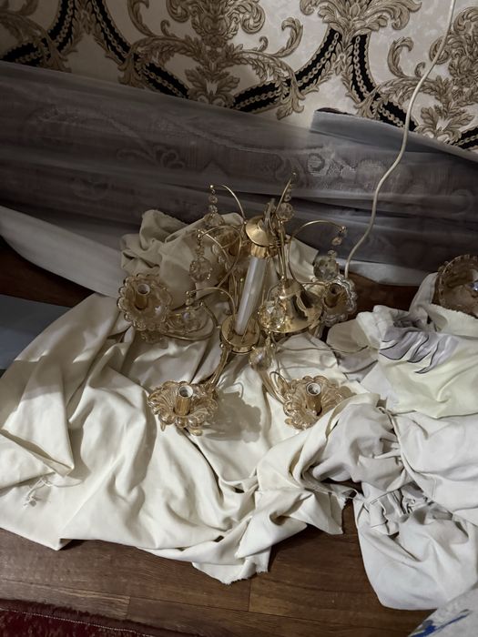 Продаетсялюстра маленькая