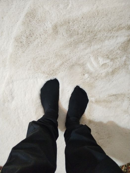 Covor rotund stare foarte bună  170 cm– predare azi doar in București