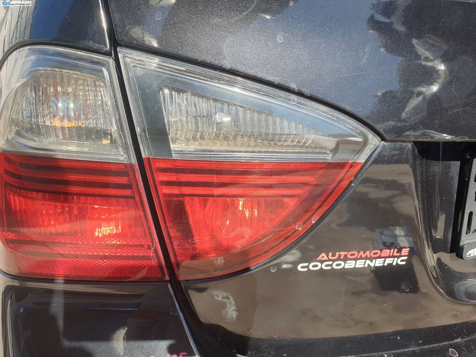 Tripla Stop Lampa Stanga de pe Haion Hayon Portbagaj BMW Seria 3 E91 Break Combi NFL Non Facelift 2004 - 2007 [K7275]