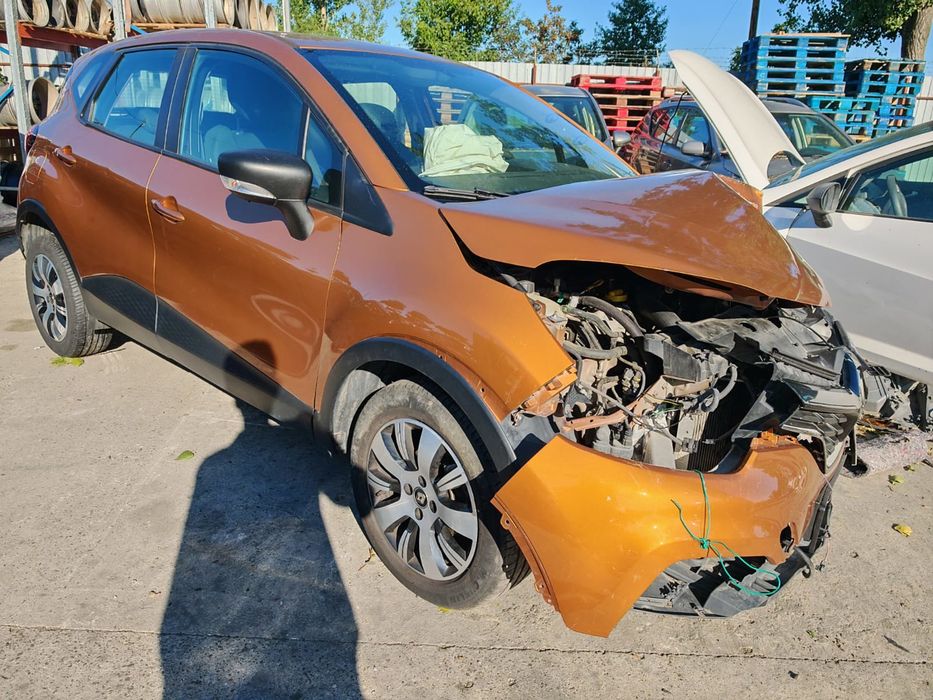 Dezmembrez Renault Captur - 1 (facelift) (2017 - 2019), 0.9 TCE H4B408, manual, H4B408, JR5062