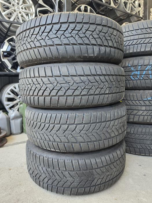 4 Броя 215/60/17 Dunlop 2x7,8mm 2x5,8mm 23dot