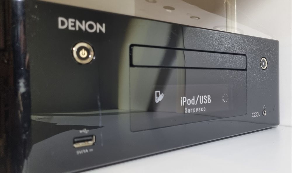 стерео мини-системен рисийвър Denon CEOL N9.