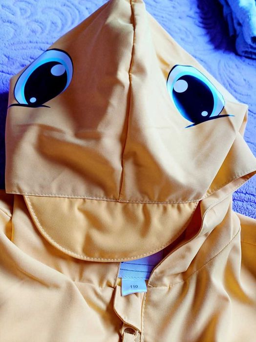 Яке за дъжд,размер 110,ново