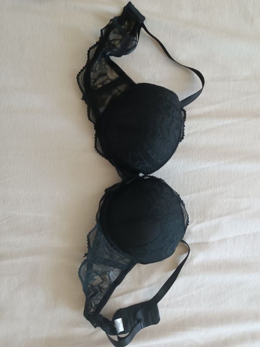 Сутиен с повдигащ ефект 15 лв