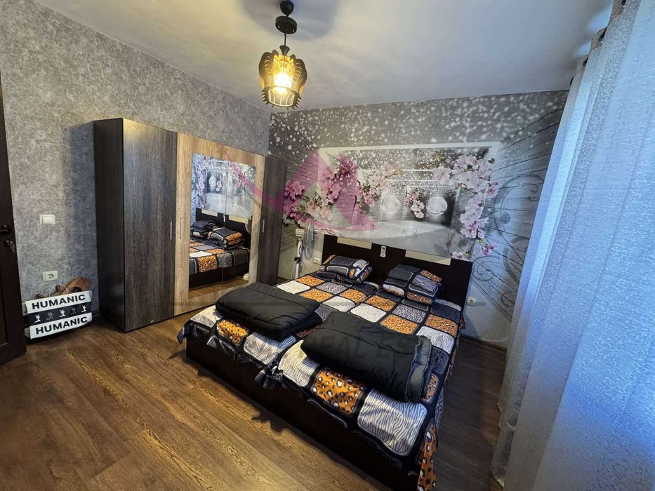 Дава се под наем Тристаен апартамент в Варна, Колхозен пазар - 70 кв.м за 700 € - Снимка #2