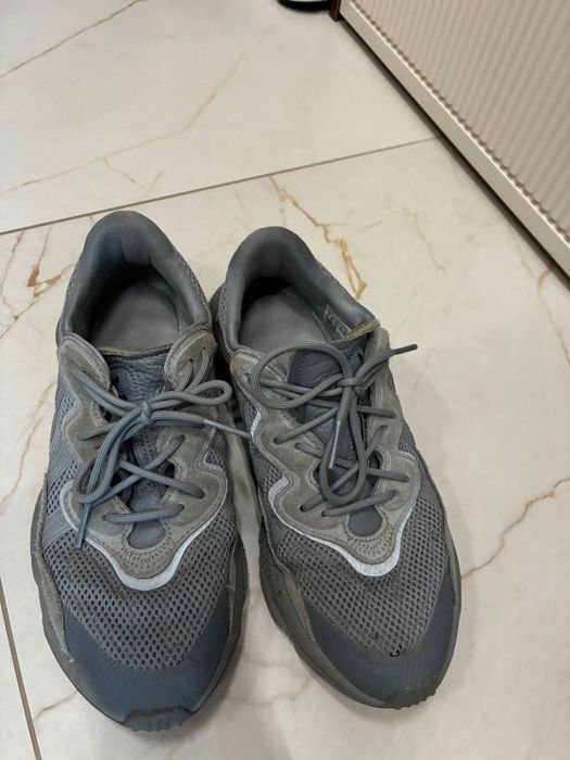 Кроссовки adidas