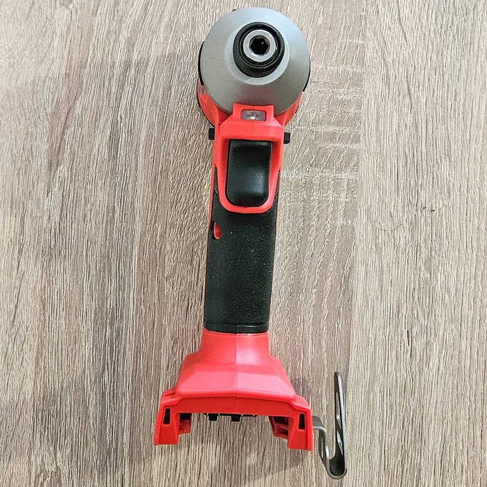 Нов ударен гайковерт Milwaukee M18 BLIDRC-0 18V 190 Nm, безчетков Impact, без батерия и зарядно