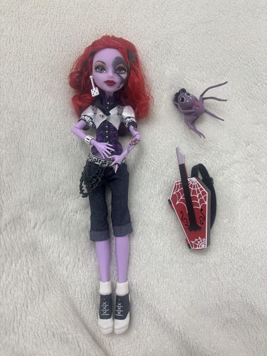 оперетта monster high