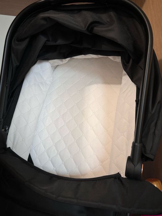 Продам коляску почти новую