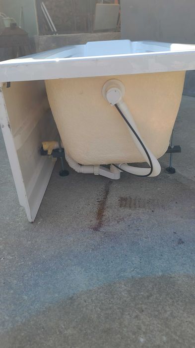 Vand cada din fibra de sticla