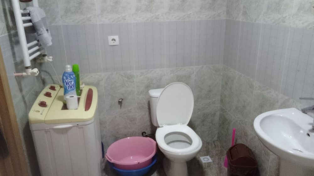 Qorasuv 1 da 66m2 bezagenstvo srochniyga