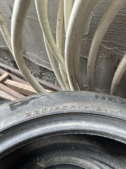 Резина 225/45R17