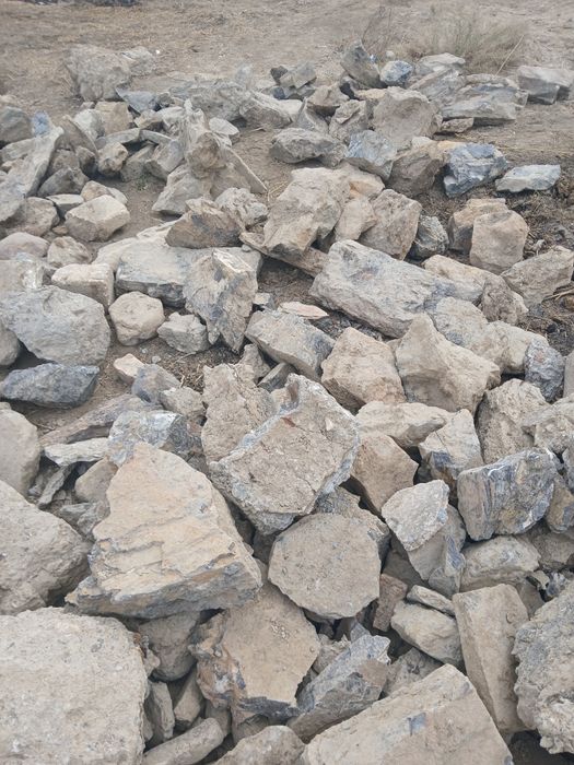 Таудың тасы сатылады