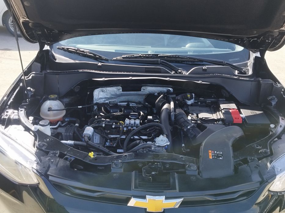 Трекер сотилади .