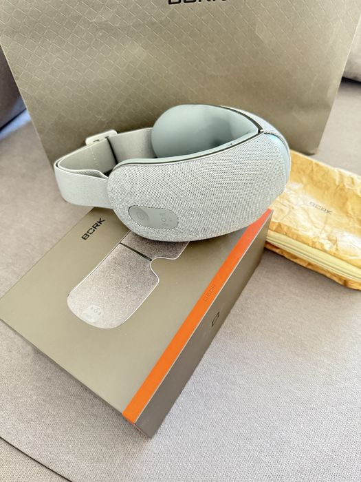 Bork Массажер для глаз D608