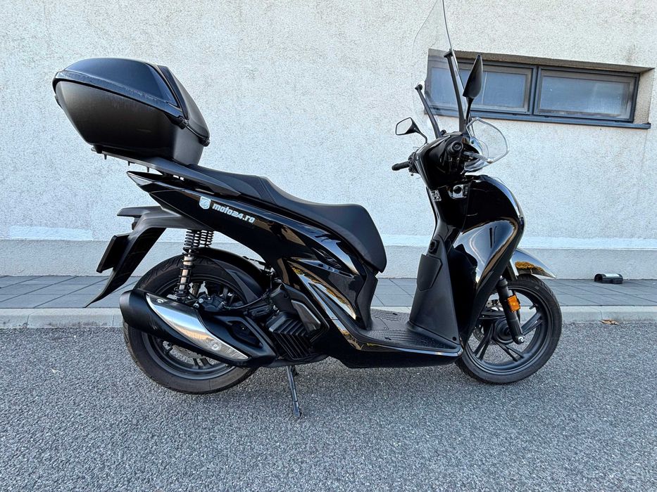 Vand scuter Honda SH125i/ 2025/ 860 km/ Avariat