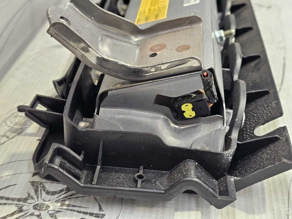 Airbag pasager bord Subaru Impreza IV / XV 2015 1.6 B Cod OEM: 98301FJ000VH, 0589-P1-000174, TG10D04001, WK70R40F763 (5G3)