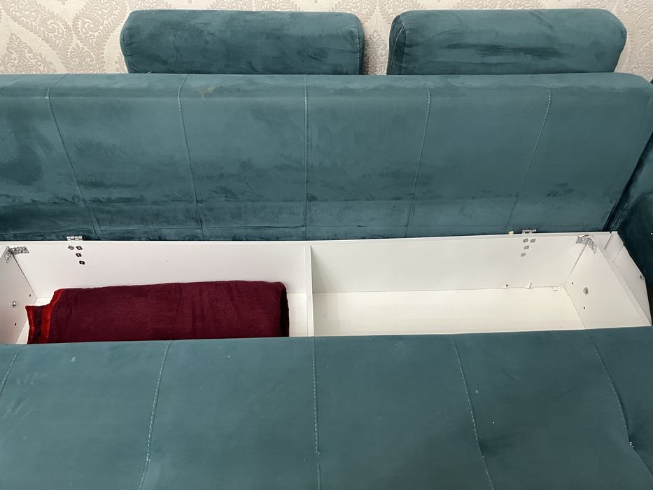 Продам срочно диван