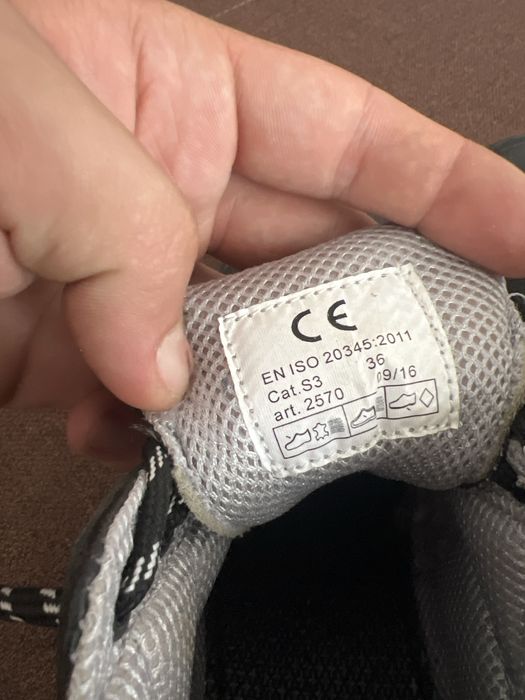 Bocanci de munca / iarna