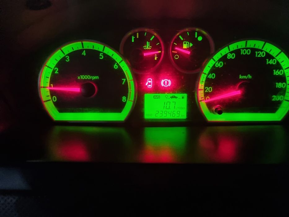 Nexia 3  2 paz metan gaz bor arenda yoki naht