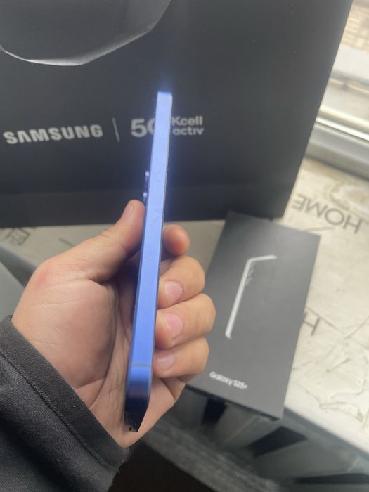 Samsung s 25 +  256г