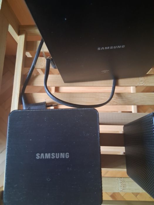 Vand boxe surround Samsung swa 8500S pentru soundbar Samsung