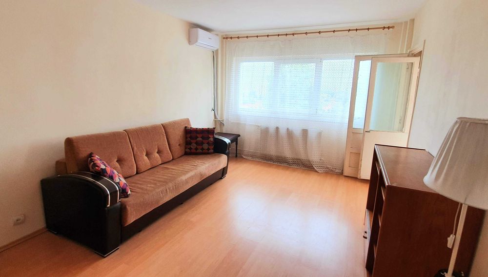apartament de inchiriat