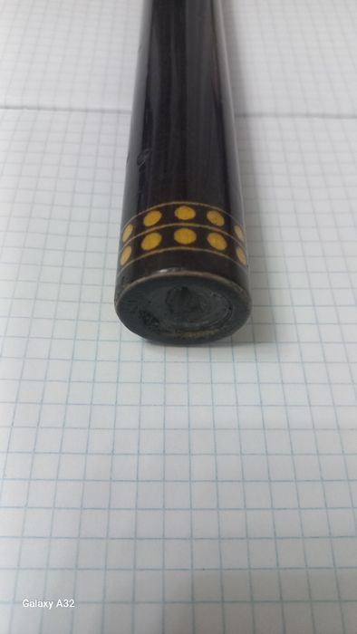 Срочно Кий бильярдный из граба