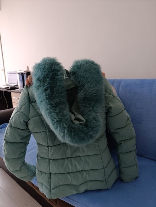 Зимно яке с качулка