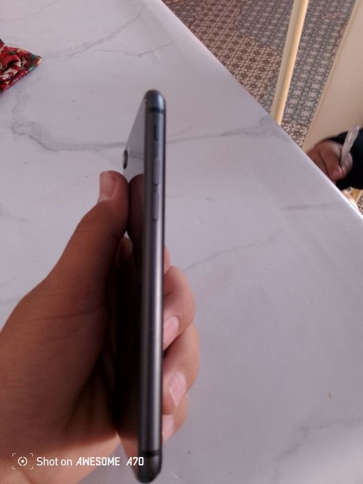 Iphone 8 64 Гб емкост 100 срочно